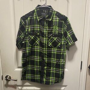 Red Ape Green and Black Plaid Button-Down Shirt Medium